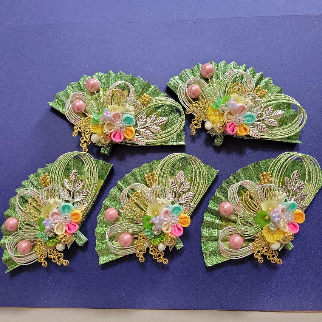 シロ《水引素材》友禅和紙使用扇子