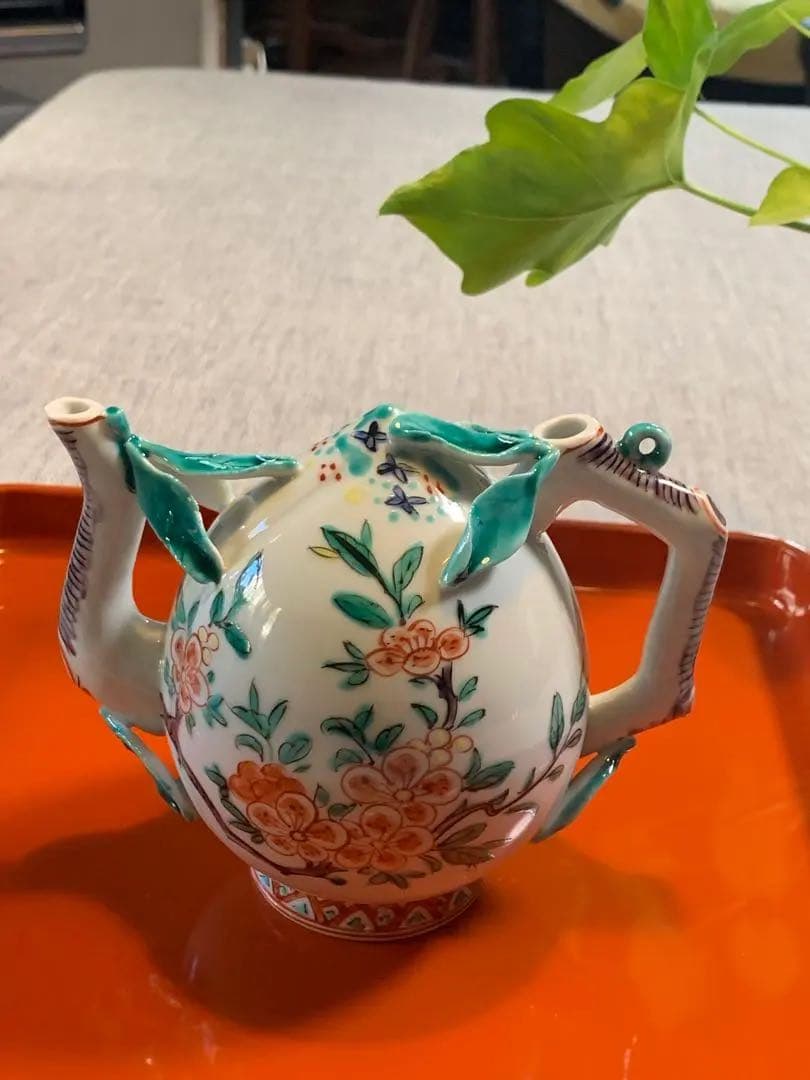 色絵 桃形 水注　煎茶　文人趣味　春の楽しみ