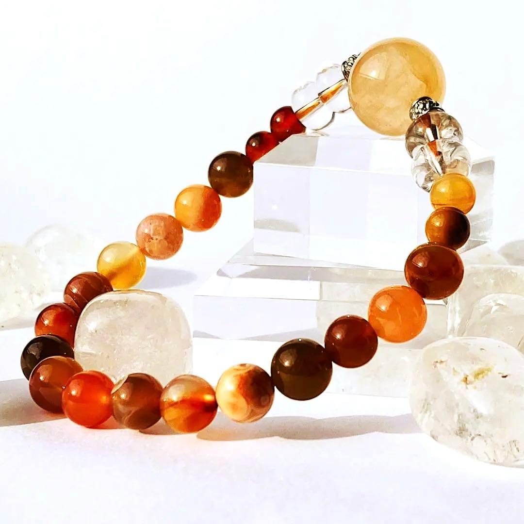 値下げします！【風は秋色】カーネリアン 天然石ブレスレット