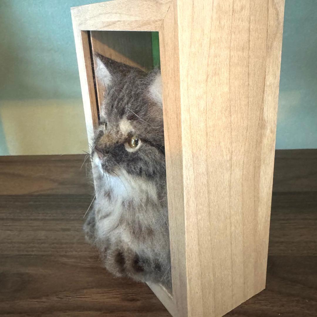羊毛フェルト猫 キジ猫(ロングコート)BOXフレーム