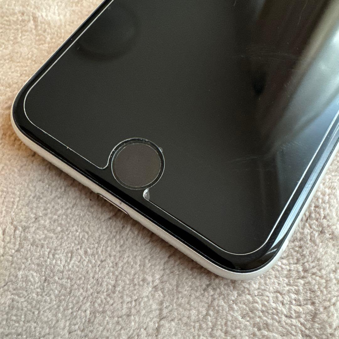 Apple iPhone SE (第2世代) 128GB ホワイト