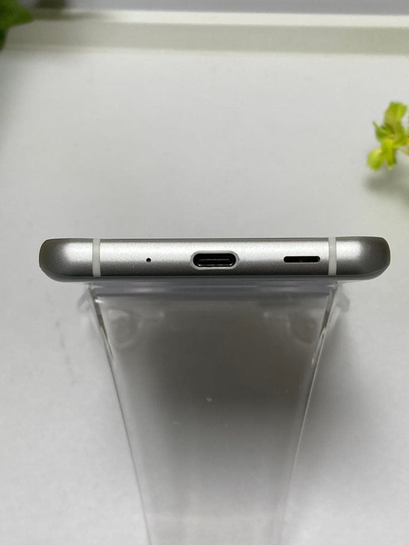 arrows N F-51C　フォグホワイト　SIMフリー　　美品