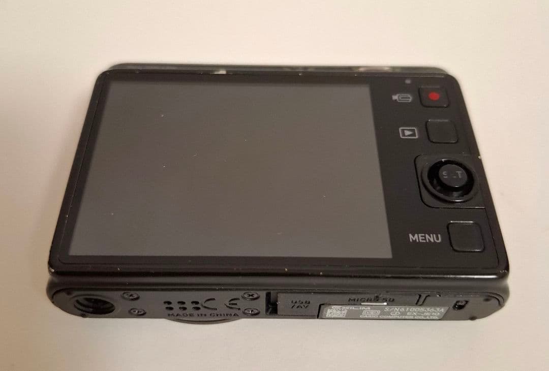 [希少・美品] カシオ CASIO EX-JE10 デジタルカメラ
