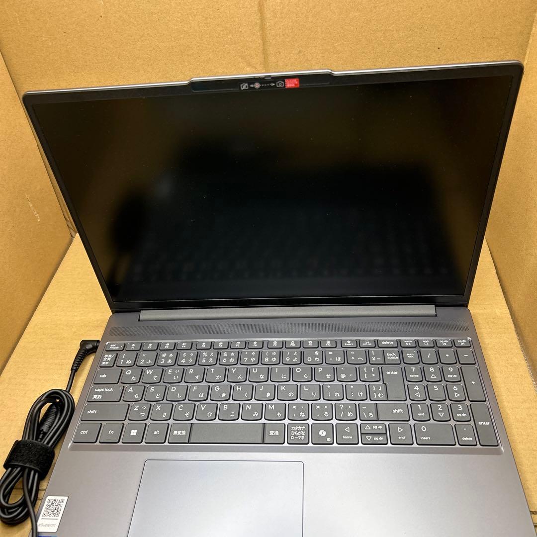 Lenovo IdeaPad Slim 3 15.3インチ　16 GB