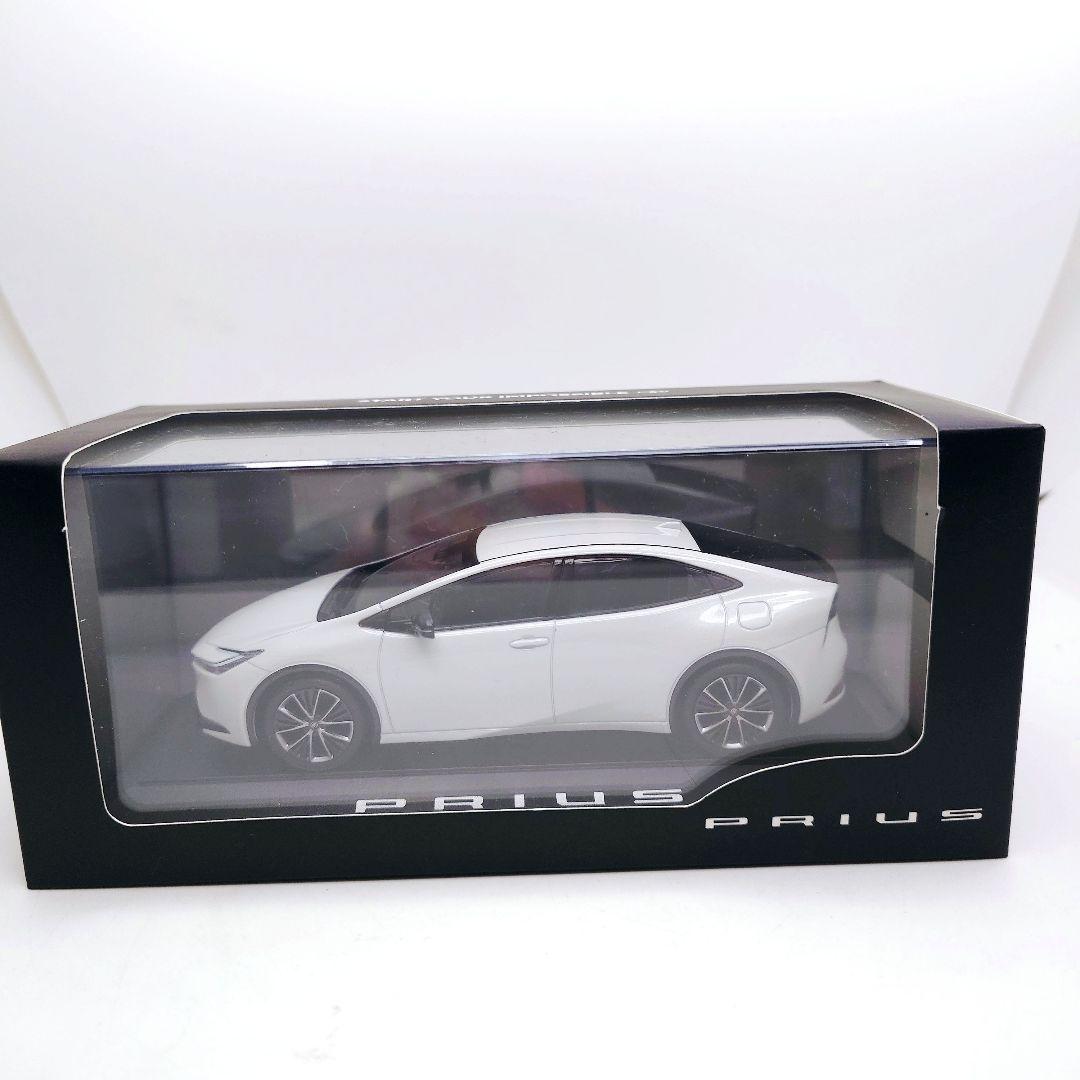 トヨタ 新型 60系 プリウス 1/30 色見本 ディーラー限定 非売品 未開封
