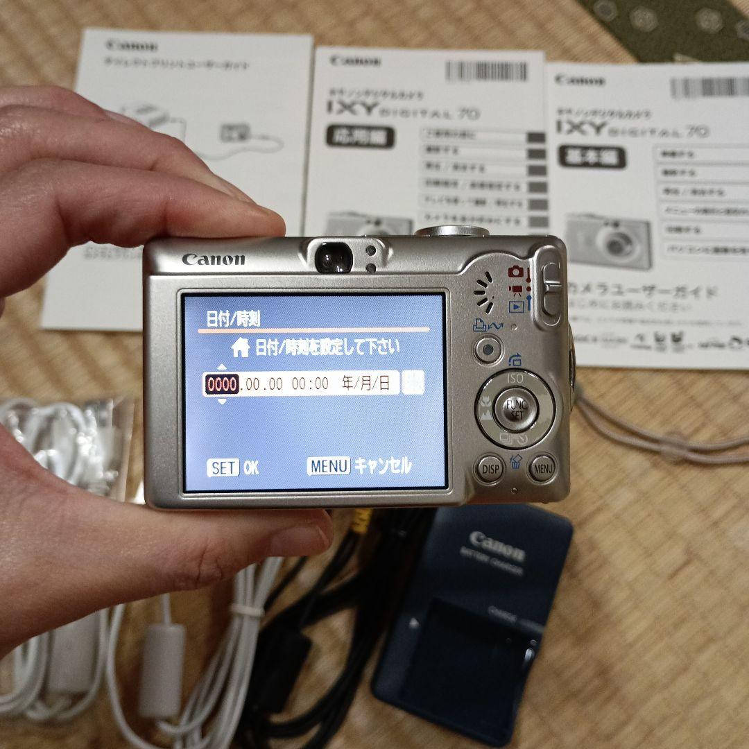 176,Canon IXY DIGITAL 70 本体と付属品