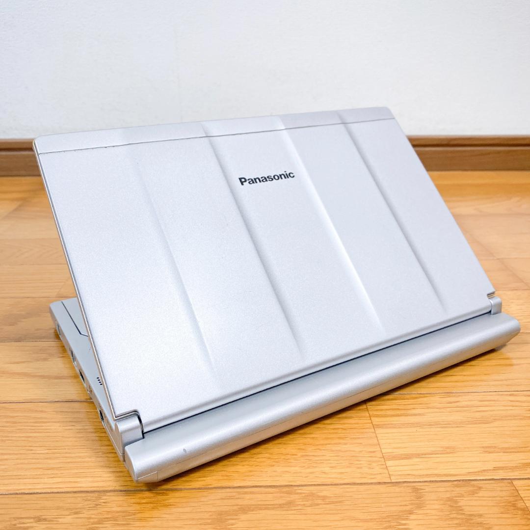 あかさ✨最新Win11 メモリ16 i5 SSD 軽量小型ノートパソコン