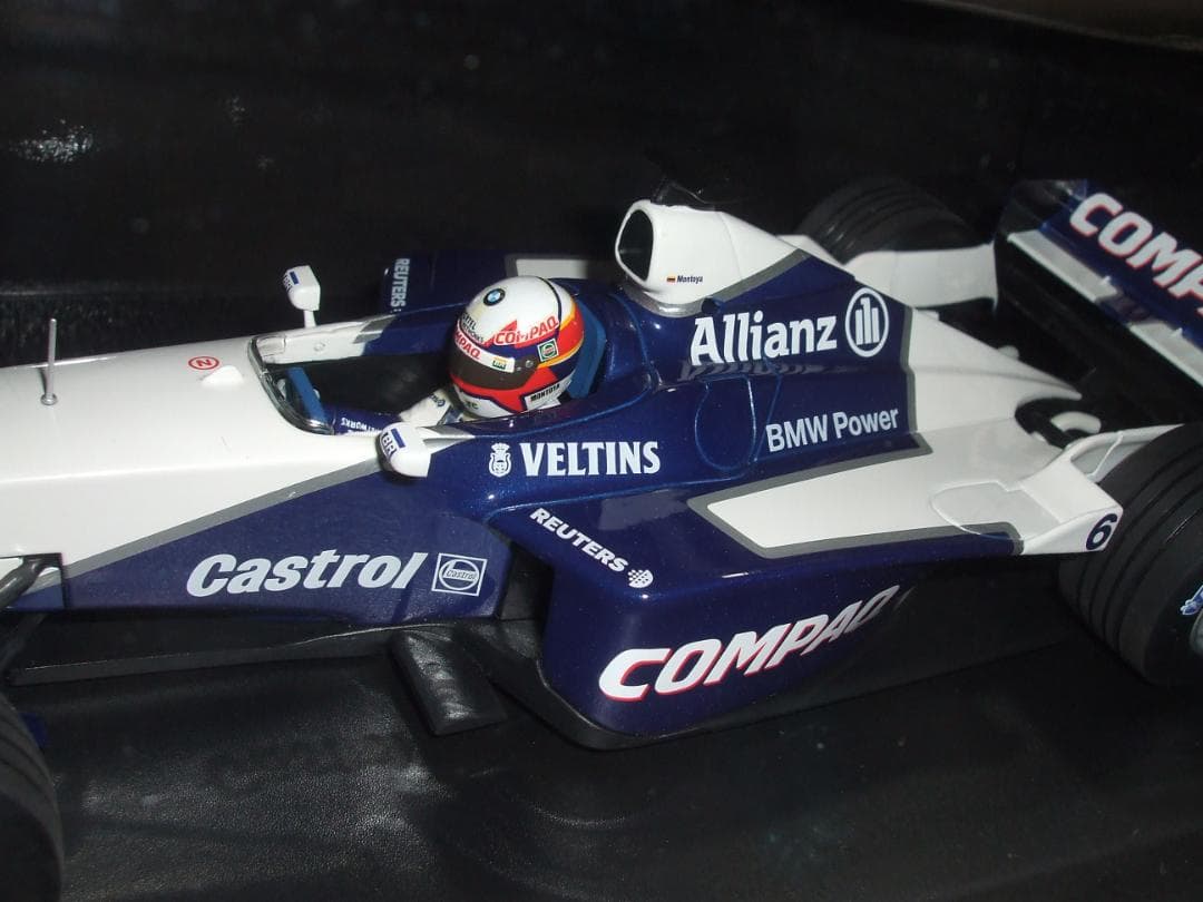 ウィリアムズ　FW２２　SHOWCAR　モントーヤ　ミニチャンプス　１／１８