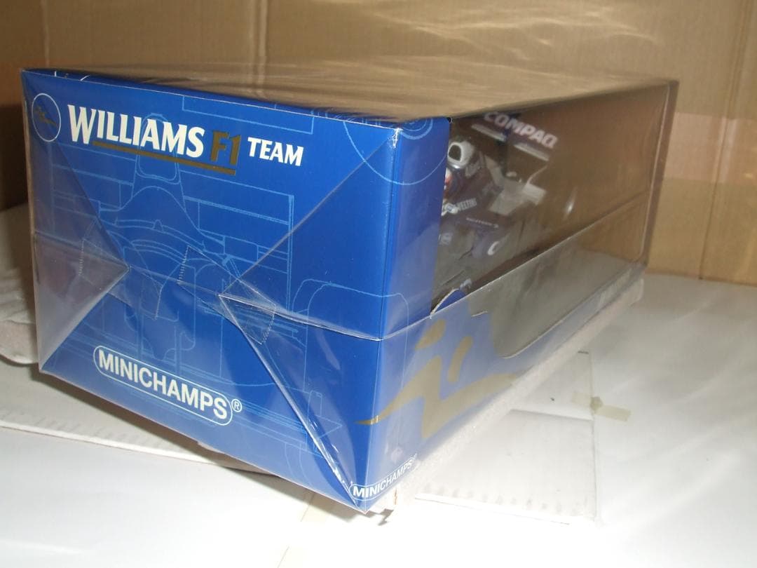 ウィリアムズ　FW２２　SHOWCAR　モントーヤ　ミニチャンプス　１／１８