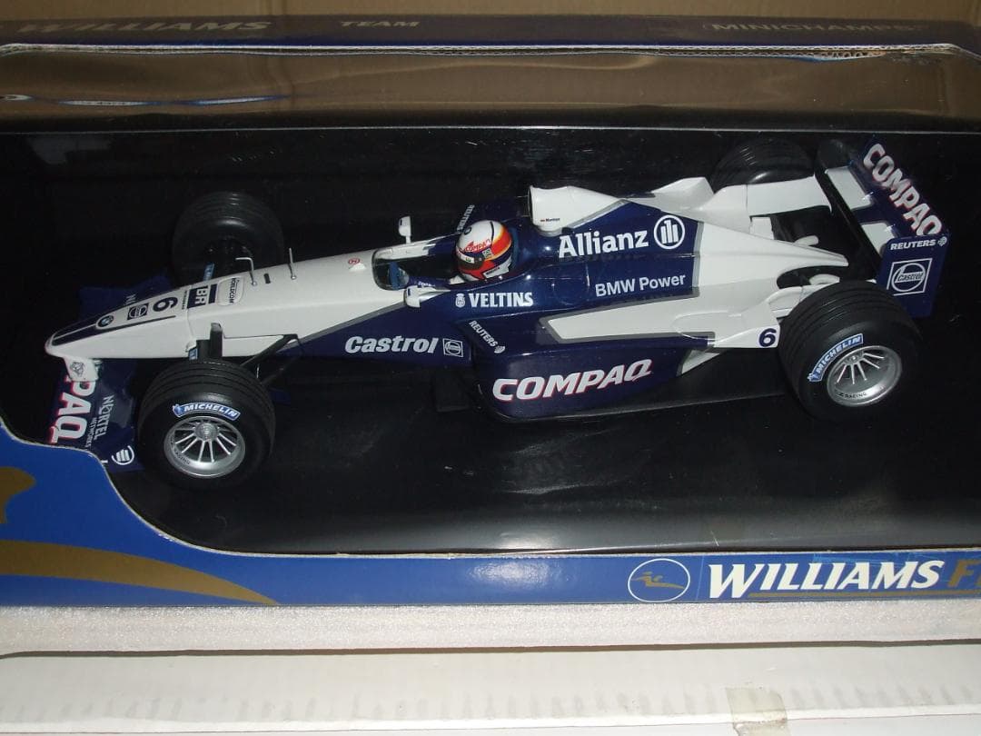 ウィリアムズ　FW２２　SHOWCAR　モントーヤ　ミニチャンプス　１／１８