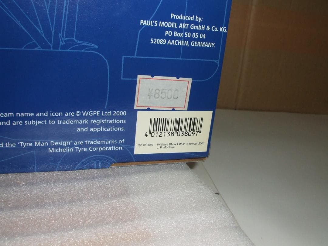 ウィリアムズ　FW２２　SHOWCAR　モントーヤ　ミニチャンプス　１／１８