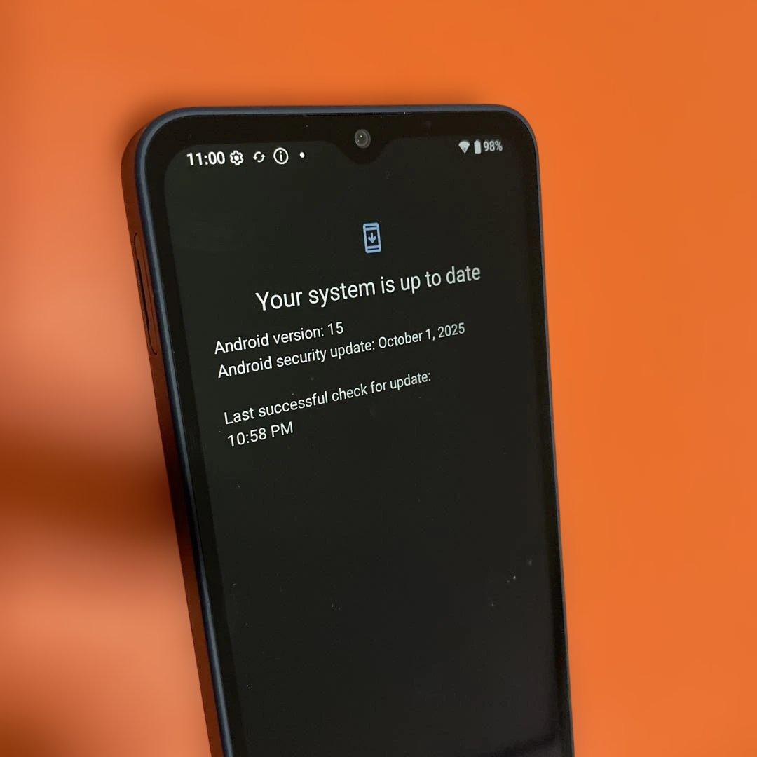 スマートフォン本体 Docomo Sharp AQUOS wish4 (SH-52E)
