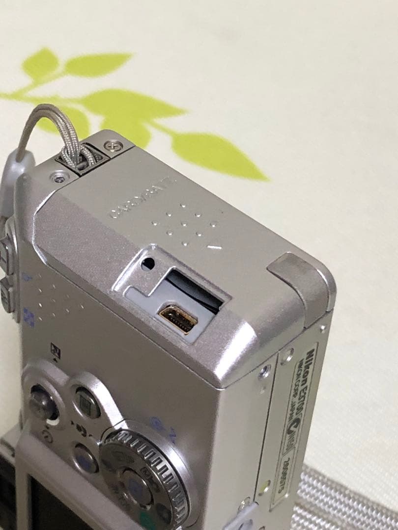 メ(^ ^)P【Nikon 】coolpix3700 起動確認済み