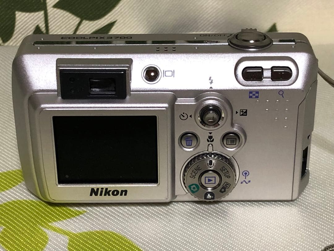 メ(^ ^)P【Nikon 】coolpix3700 起動確認済み