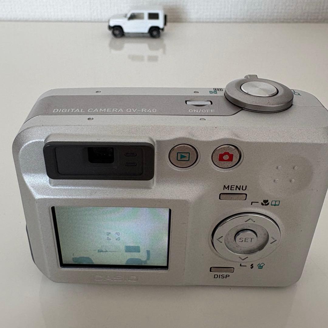 【動作確認済・良品】コンパクトデジタルカメラ QV-R40 4.0メガピクセル