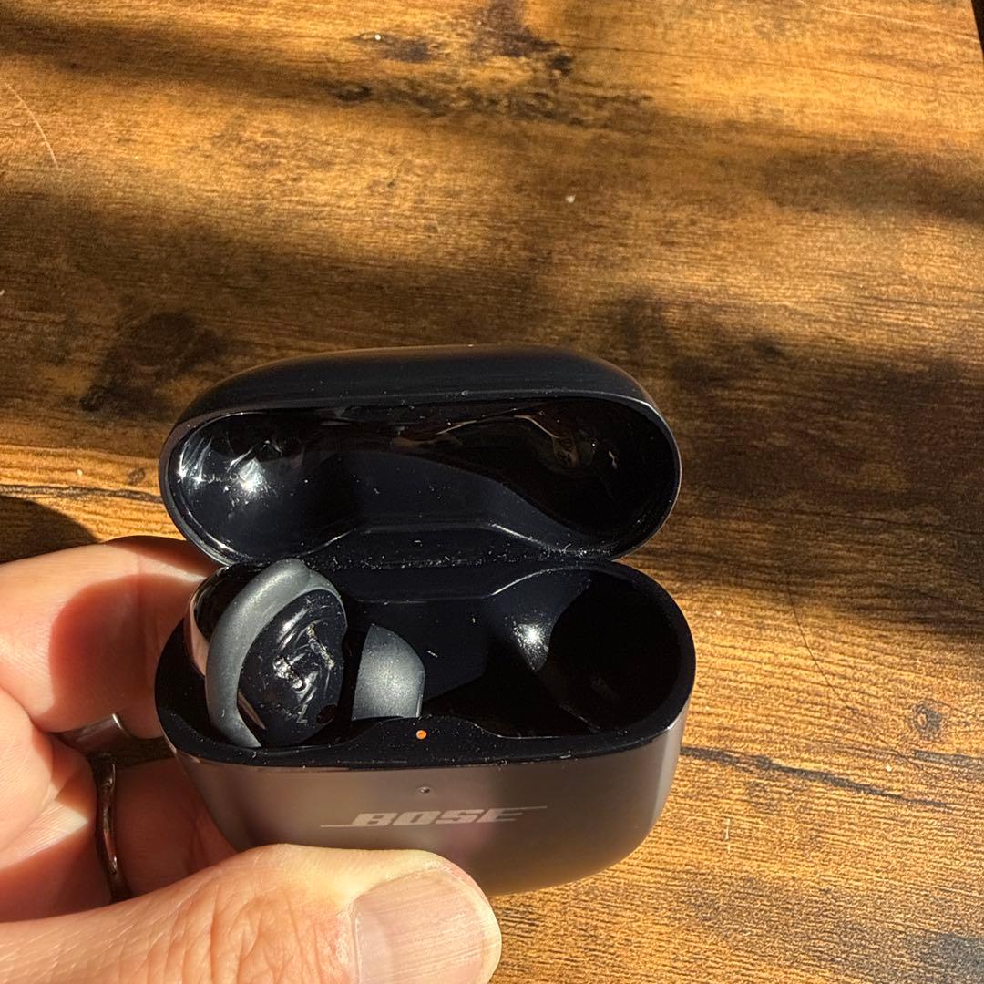 BOSE QuietComfort Ultra EARBUDS Lのみ