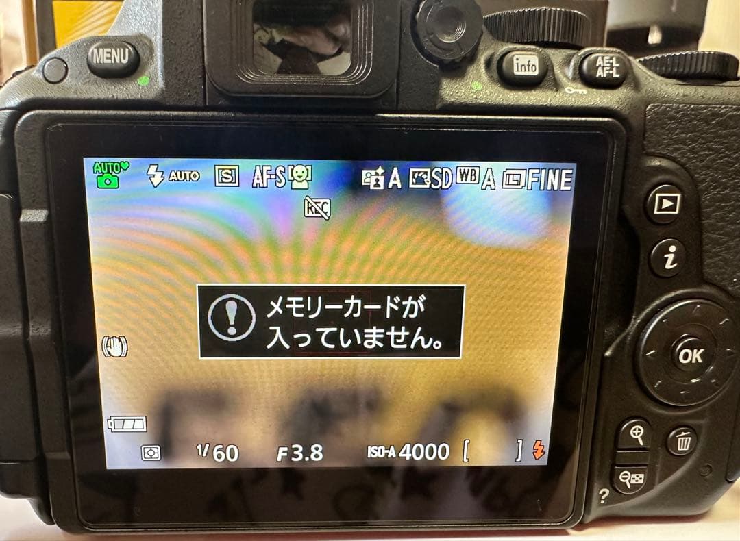 美品 Nikon D5500 ダブルズームキット