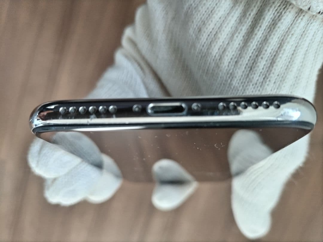 iPhone X ホワイト 64GB