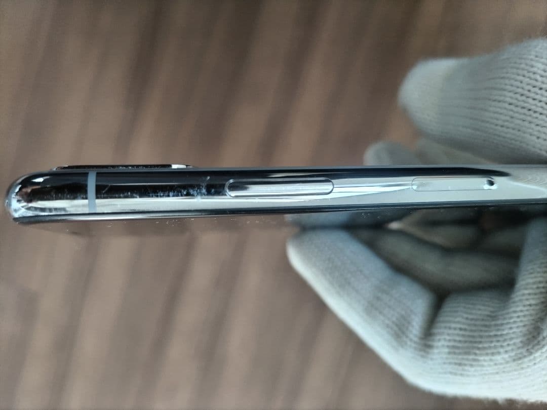 iPhone X ホワイト 64GB