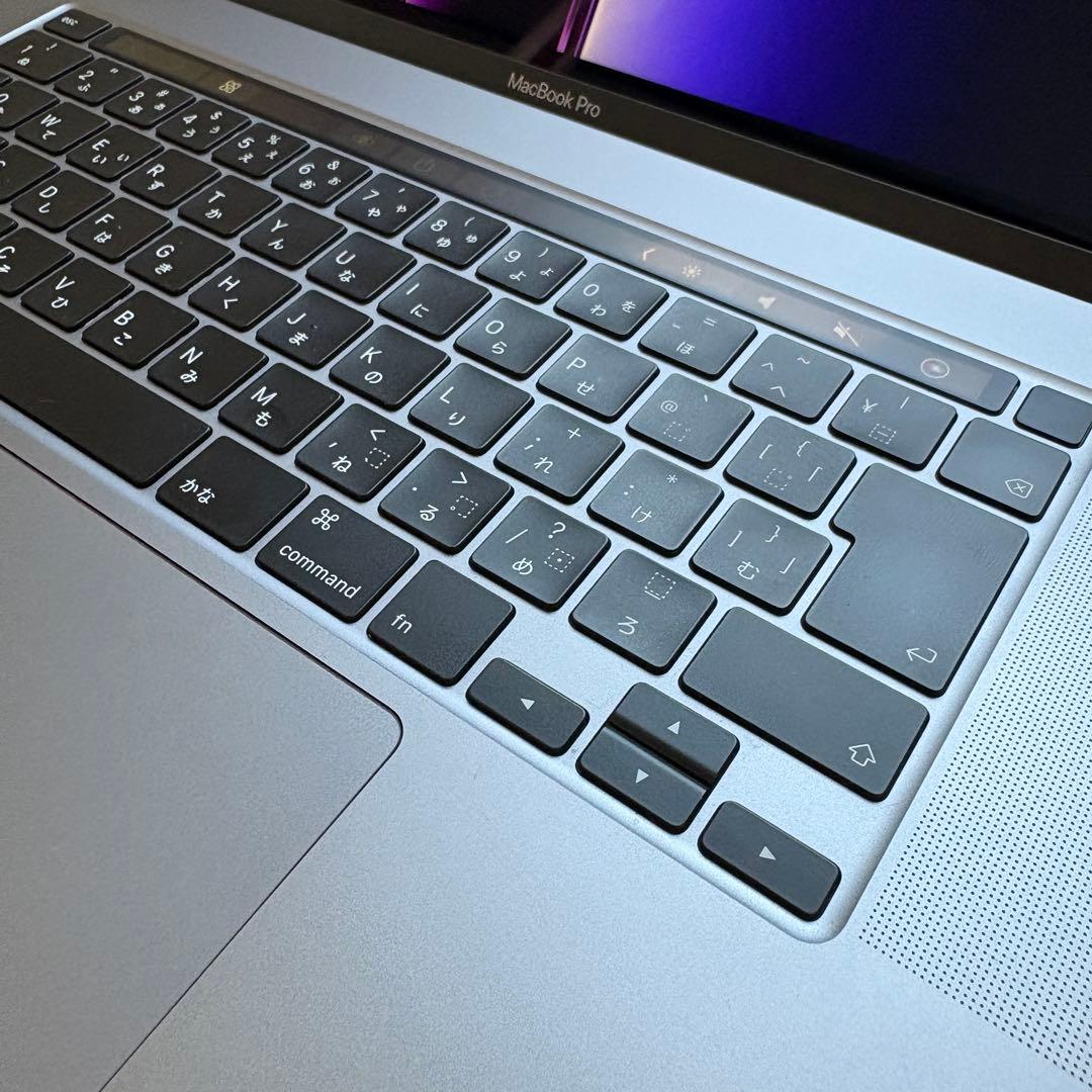MacBook本体 Apple MacBook Pro 64GB 1TB