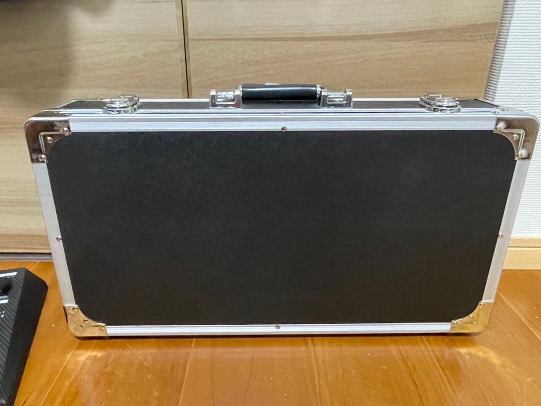 ZOOM B6 ベースマルチエフェクター