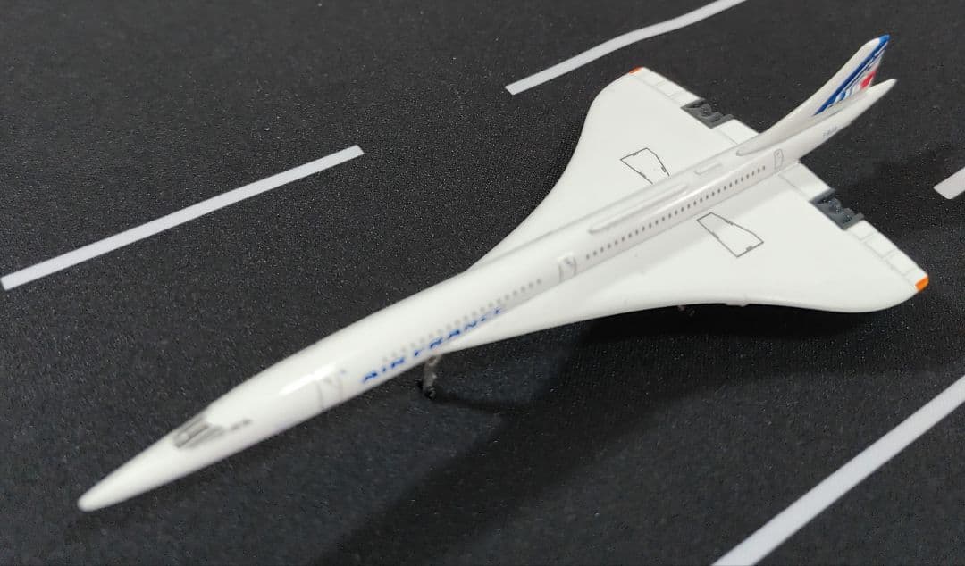 現在希少 1/400 超音速旅客機  コンコルド ダイキャスト飛行機完成品模型