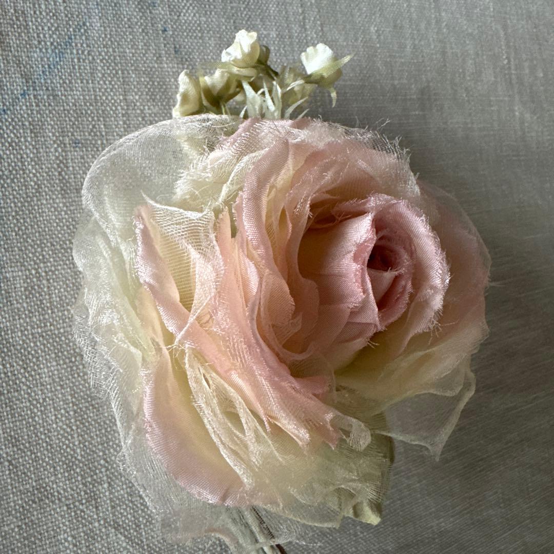 山上るい　布花　ばら　薔薇　白、ピンク手作り　可憐　美しい　未使用