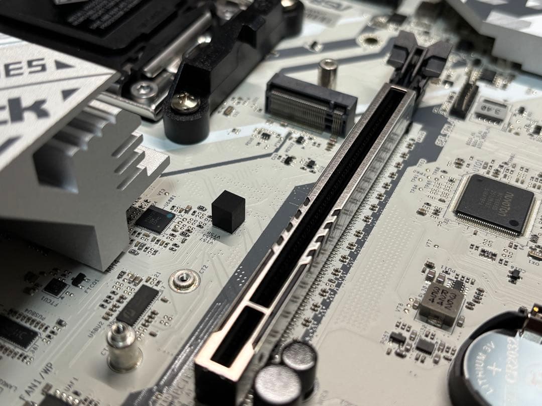 【ほぼ未使用】ASRock B650 Steel Legend WiFi