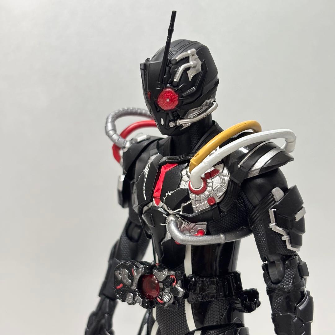 【匿名配送】S.H.Figuarts 仮面ライダーアークゼロ
