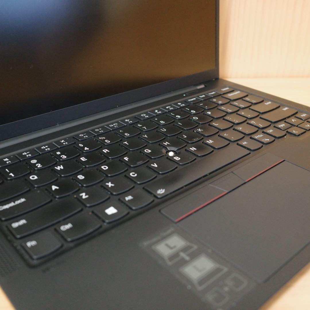 【ジャンク】ThinkPad X1 Carbon Gen9 通電OK SSD無し