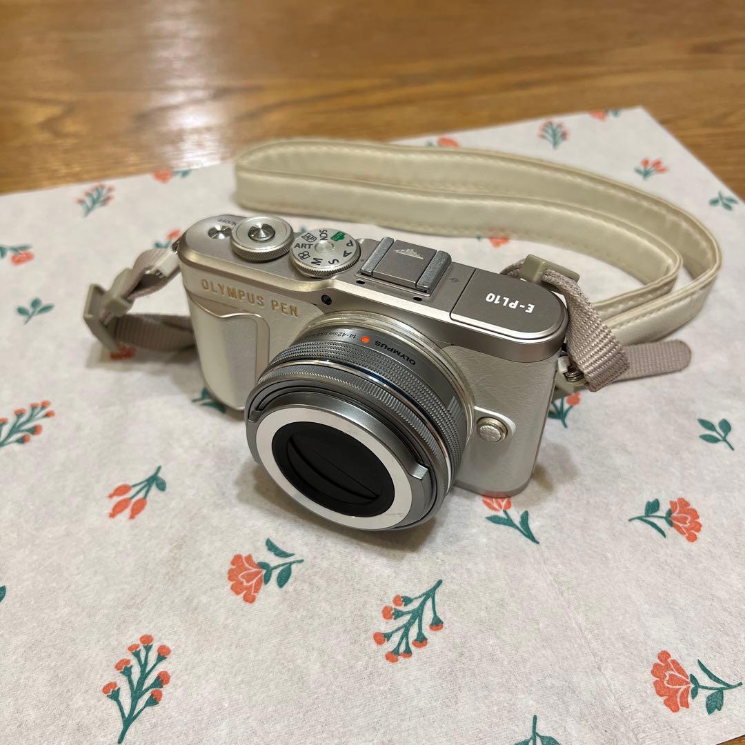 【極美品】オリンパス ペン E-PL10 14-42mm レンズ付
