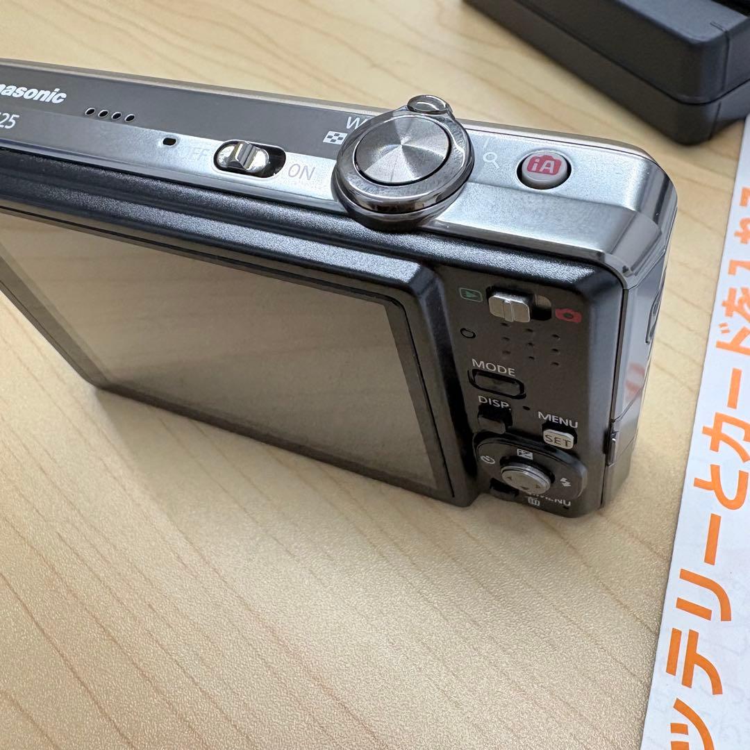 Panasonic LUMIX FS25 12MP 本体