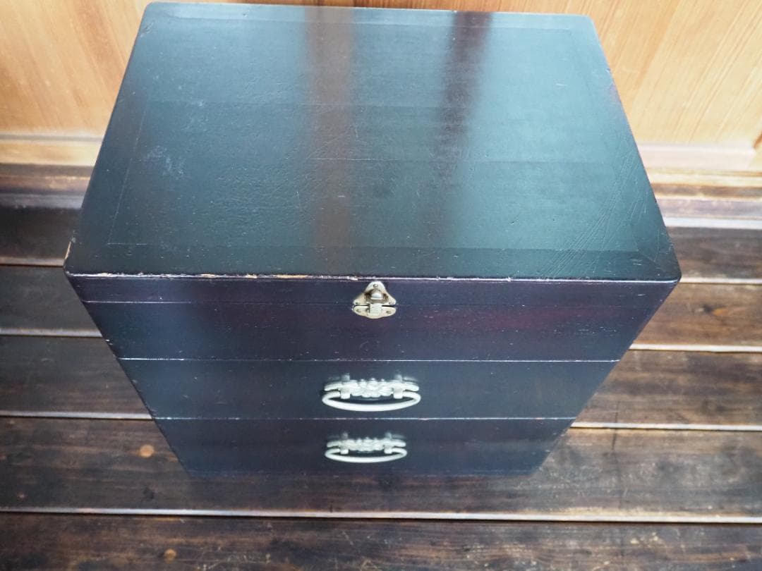 鏡台　鏡付き　引き出し　チェスト　小物入れ　黒漆