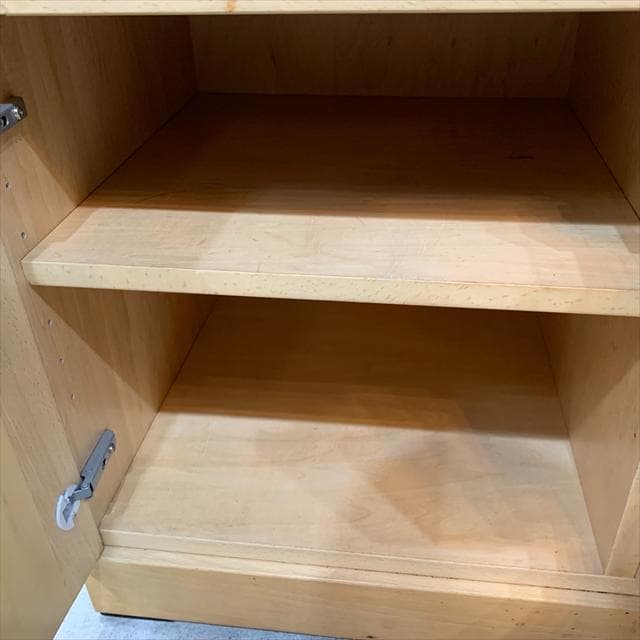 ヴィンテージのナチュラルサイドキャビネット