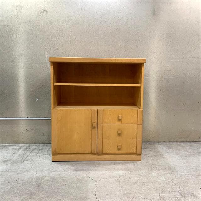 ヴィンテージのナチュラルサイドキャビネット