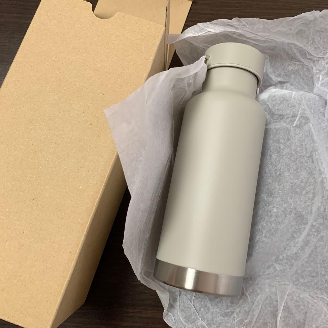 スタバ　ハンドルリッドステンレスロゴボトル　マットベージュ　473ml