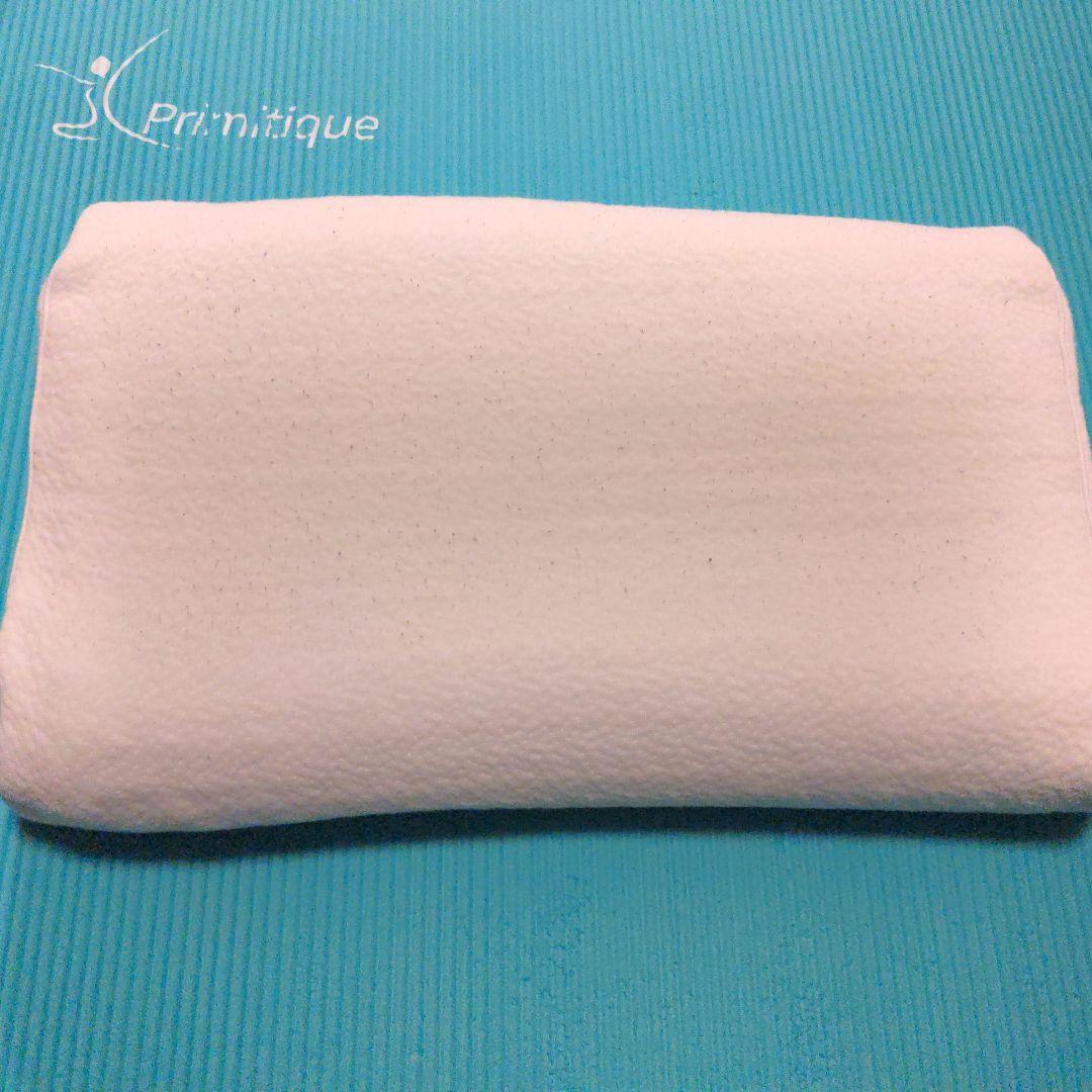 ヒツジのいらない枕 至極　専用枕カバー付き　枕　ピロー