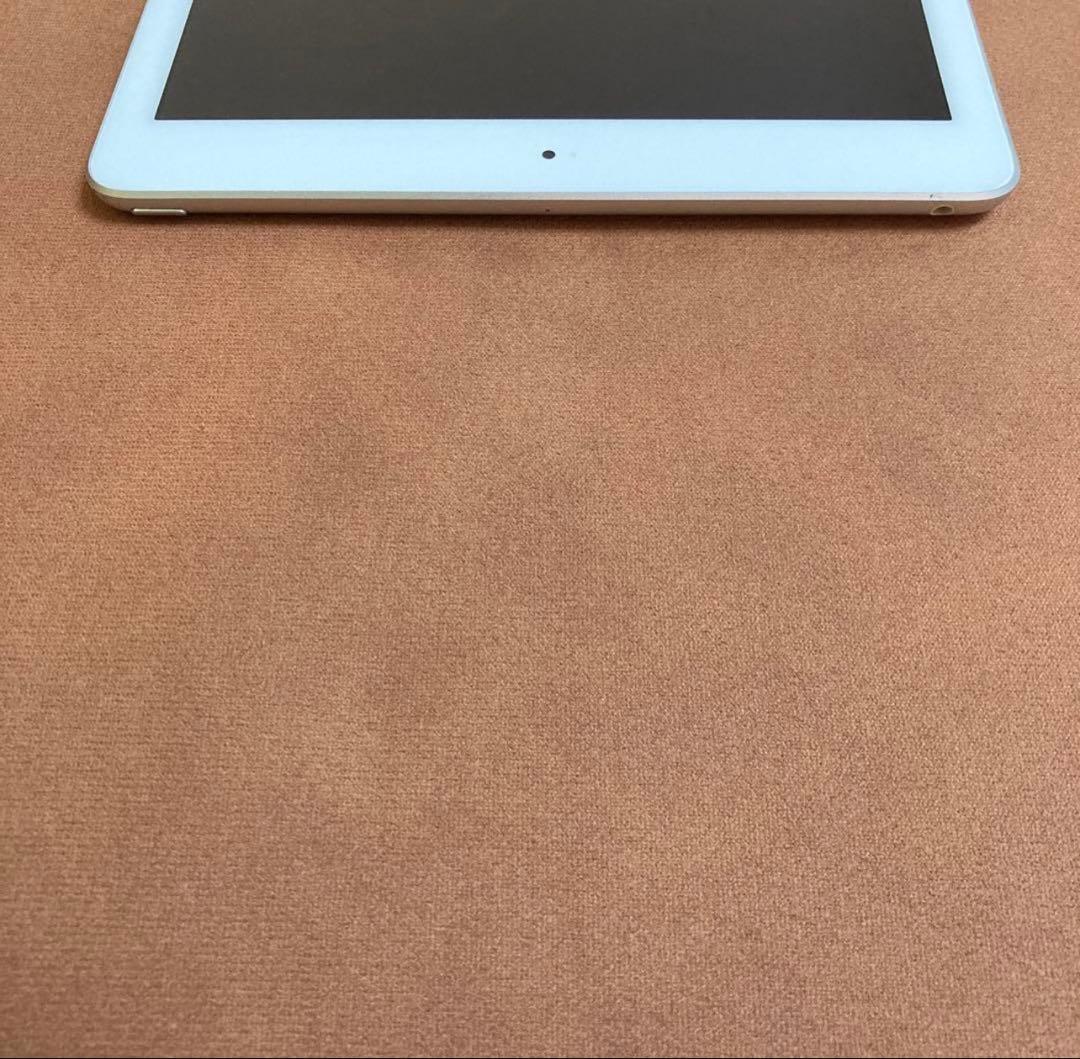 568,570【早い者勝ち】iPad5 第5世代 32GB WIFIモデル×2台