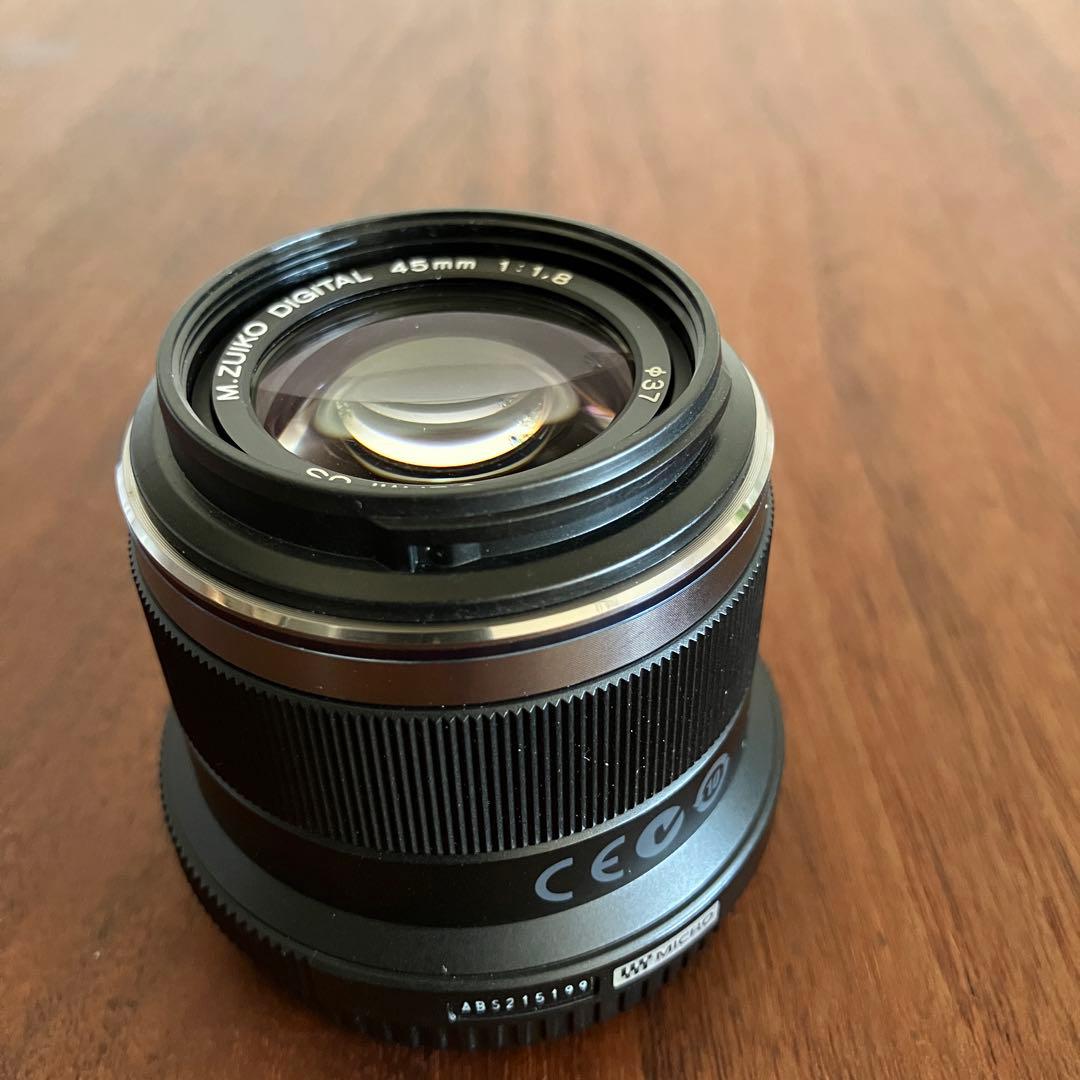 OLYMPUS 45mm f/1.8 オリンパス