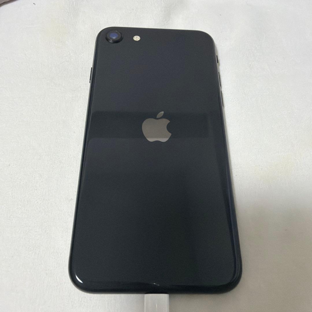 Apple iPhone SE (第2世代) 128GBブラック