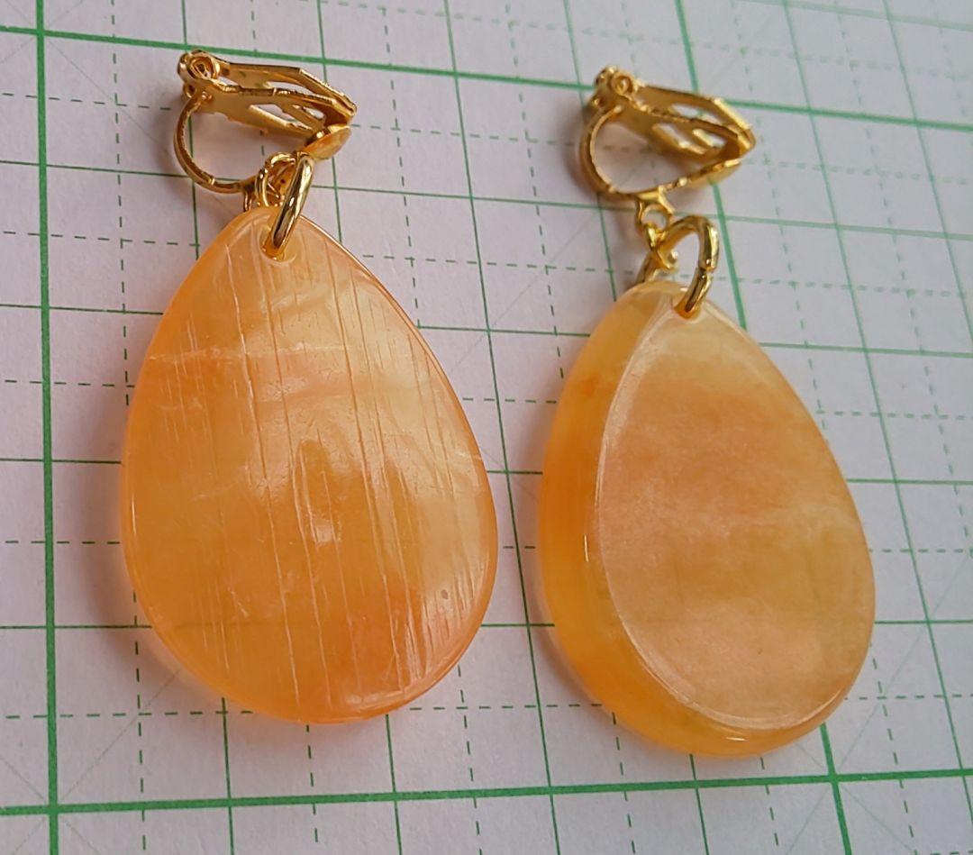 HM　イヤリング　ゴールド　オレンジ　ドロップ　みかん　枇杷　雫