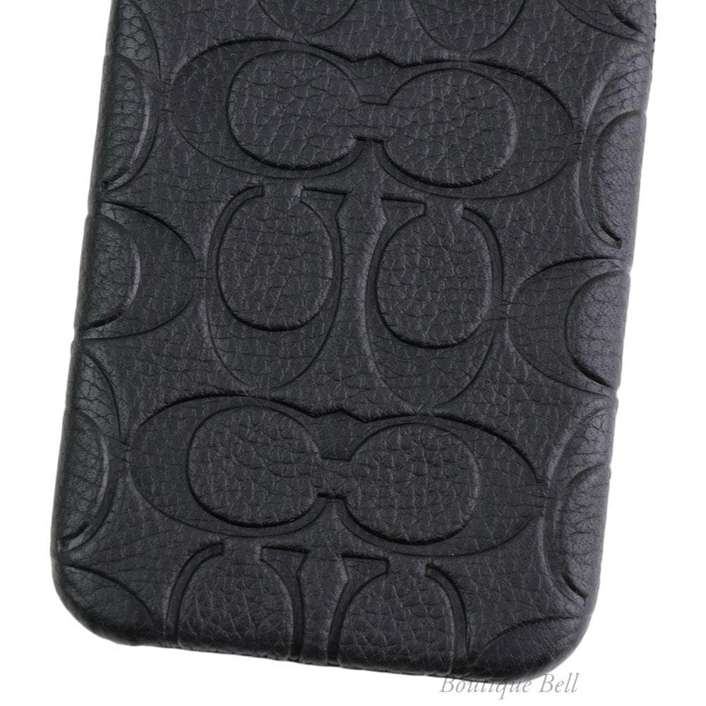 【コーチ】エンボスド Cロゴ型押しレザー iPhone14Plusケース 黒