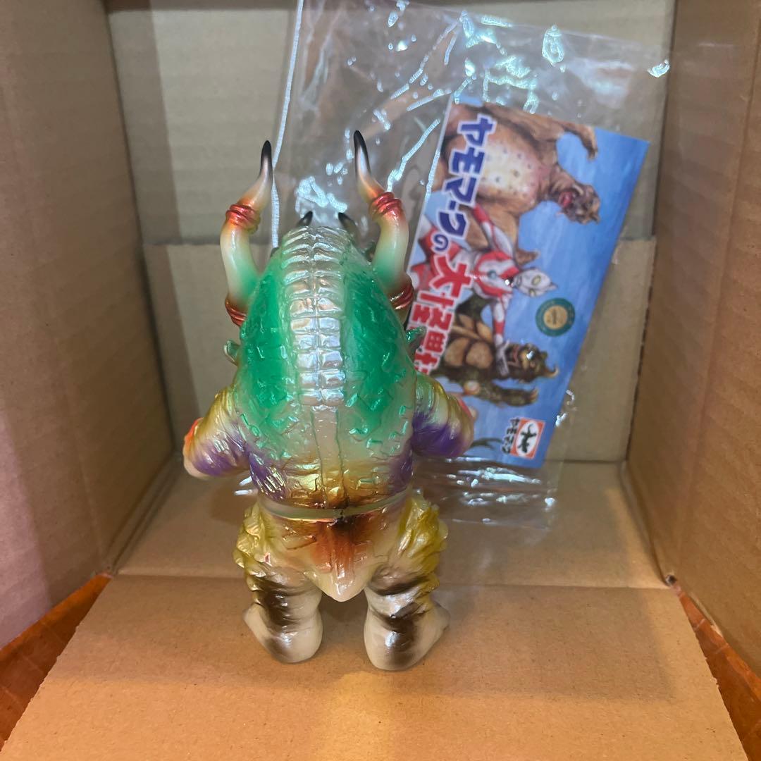 ウルトラセブンヤモマーク　ミクラス　ブラックピジョン パゴス3体セット