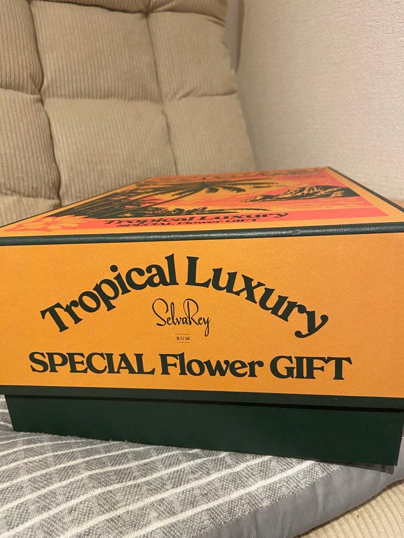 SelvaRey BrunoMars 限定2400 箱付ギフト フラワー
