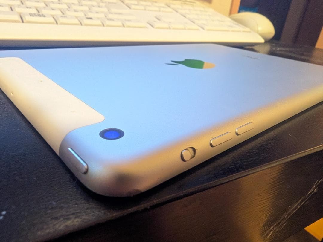 iPad mini3 WiFi+Cellular AU　動作品