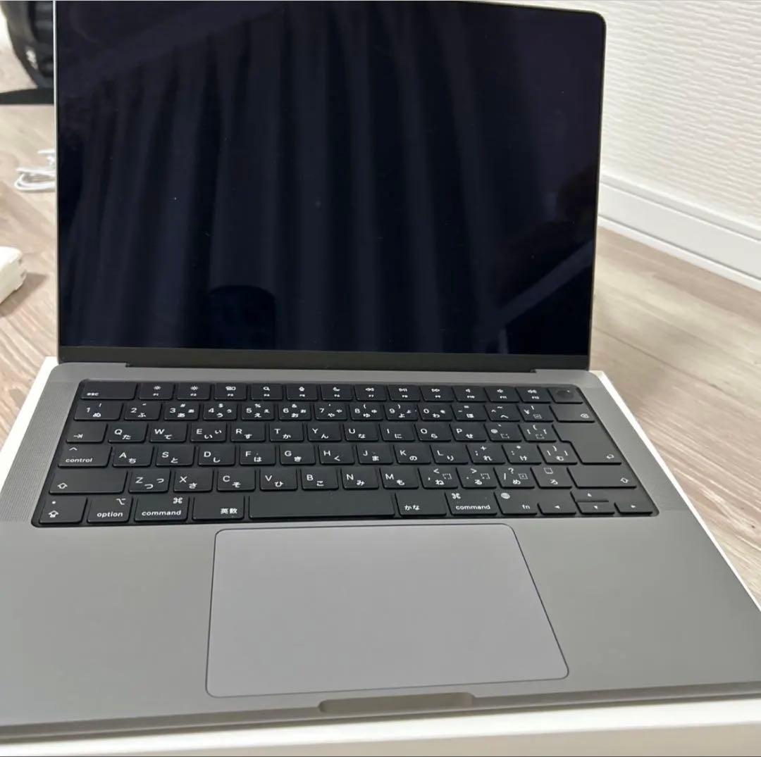 MacBook本体 Apple MacBook Pro 14