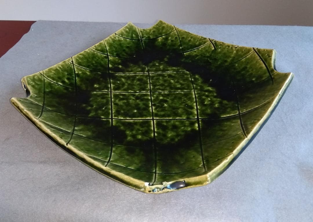 美濃焼の名工 大嶋久興【子の日窯】　織部希少美品逸品　四方角切り大皿