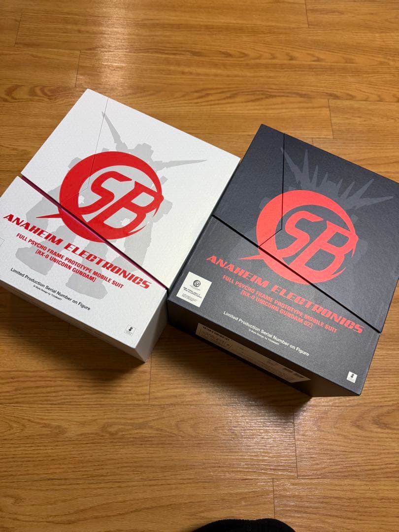 Bandai Gundam Nike Unicorn ガンダム qmsv セット