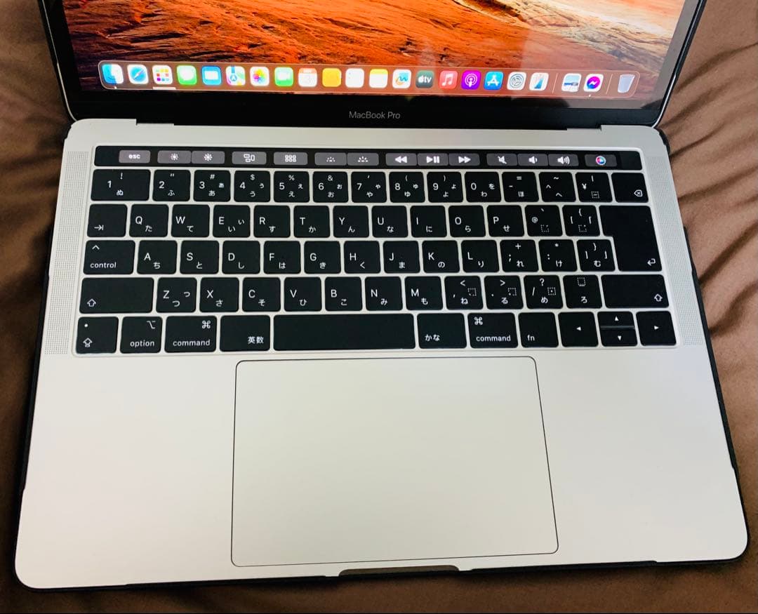 MacBook Pro 2019 13インチ”TouchBar
