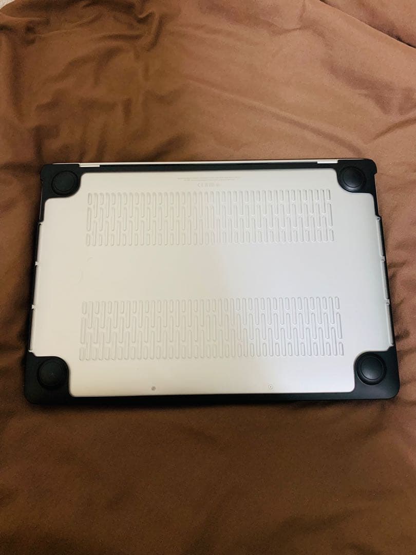 MacBook Pro 2019 13インチ”TouchBar